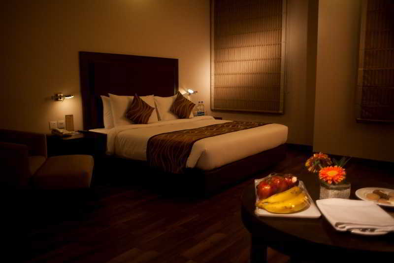 Vibe By The Lalit Traveller Hotell Faridabad Eksteriør bilde