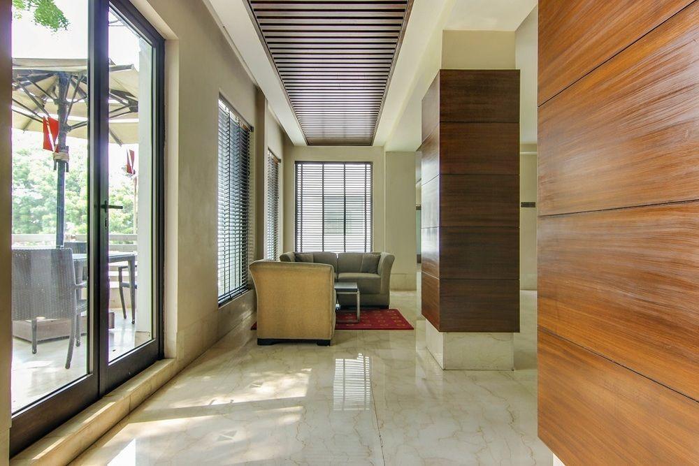 Vibe By The Lalit Traveller Hotell Faridabad Eksteriør bilde